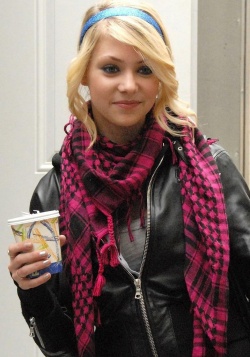 AvRiLkaTaa