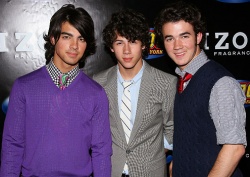 fans_jonas