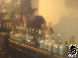 LyDDqdka