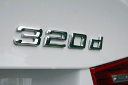 bmw_320