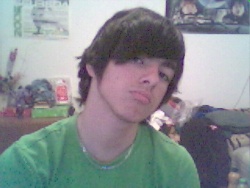HuSiTo0o_94