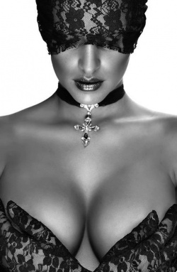 Womanity_